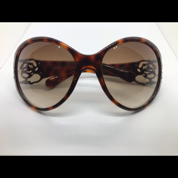 Valentino Accessories - Valentino Sunglasses
